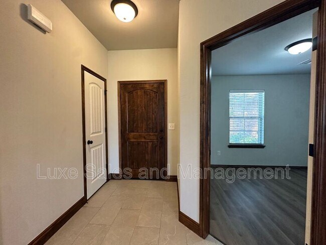 Foto del edificio - 11008 SW 36th St