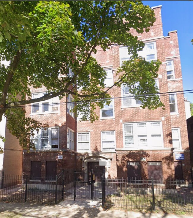 Building Photo - 1542 W Jonquil Terrace