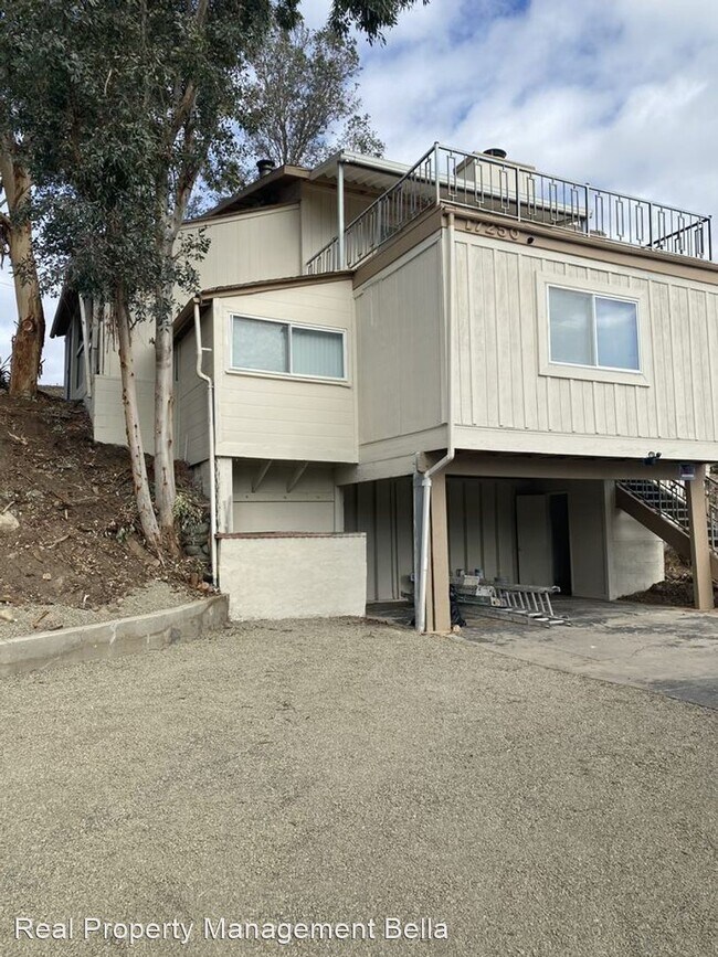 Foto del edificio - 2 br, 2 bath House - 17250 Gunnerson Street