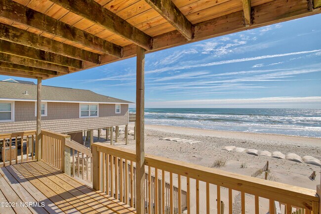 Foto del edificio - 2300 New River Inlet Rd
