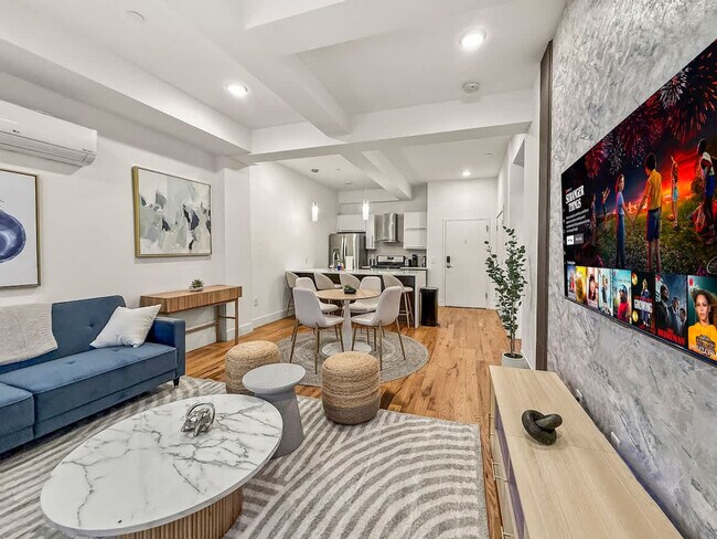 Foto del edificio - 236 W Thompson St