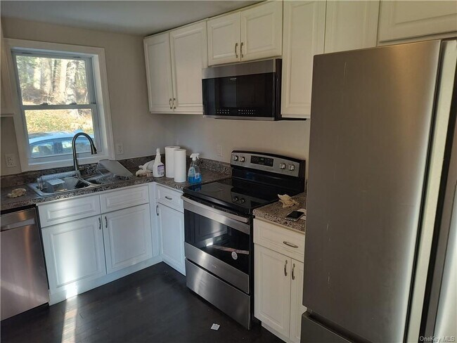 Foto del edificio - 25 Bolton Basin Rd