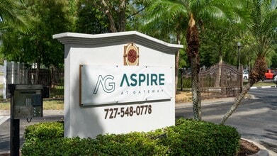 Building Photo - Aspire at Gateway