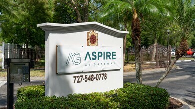 Building Photo - Aspire at Gateway