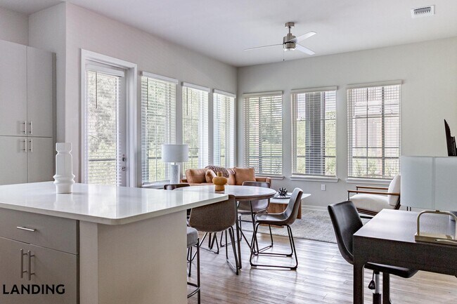 Building Photo - 4902 Cosmos Cir