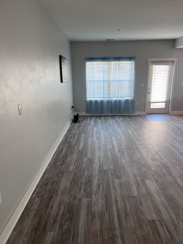 Building Photo - 1135 Somerset Springs Dr