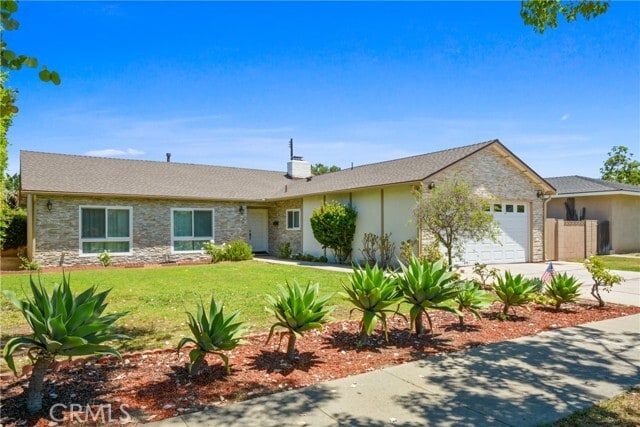 Building Photo - 1403 E Chalynn Ave
