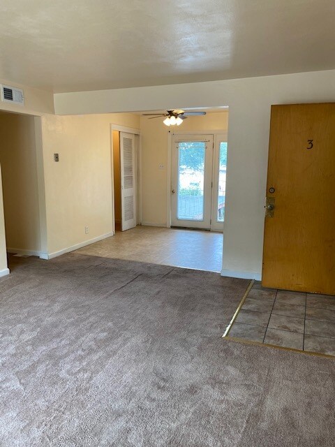 Building Photo - 219 N 48th St