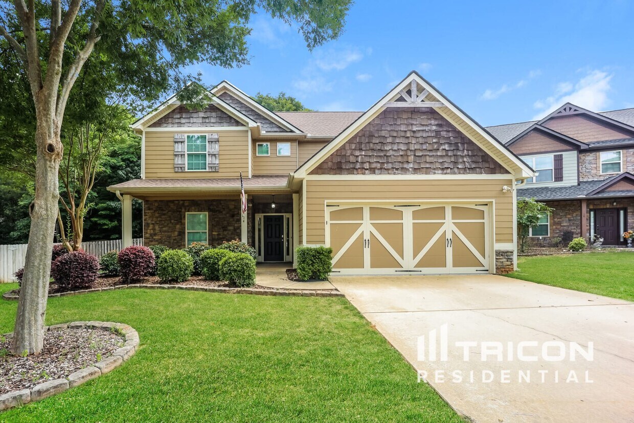 Foto principal - 14 Chickapee Court Newnan GA