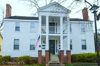 Building Photo - 350 Telfair St