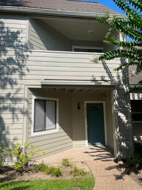 Building Photo - 2343 Briarwest Blvd