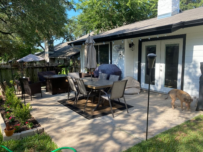 Building Photo - 7313 Loganberry Dr