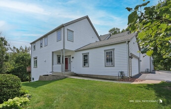 Building Photo - 1277 Queen Ann Ln