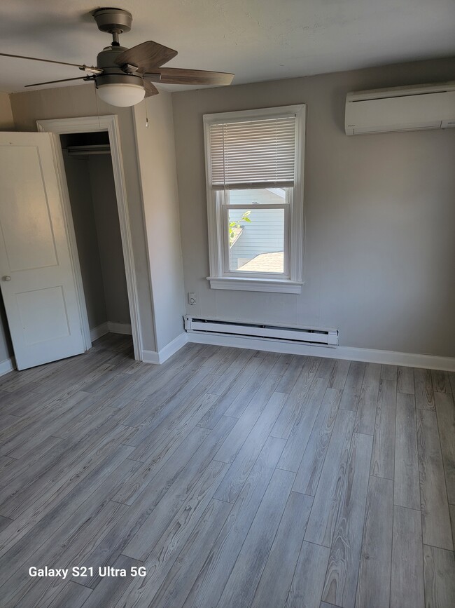 Building Photo - 9284 Peachtree St