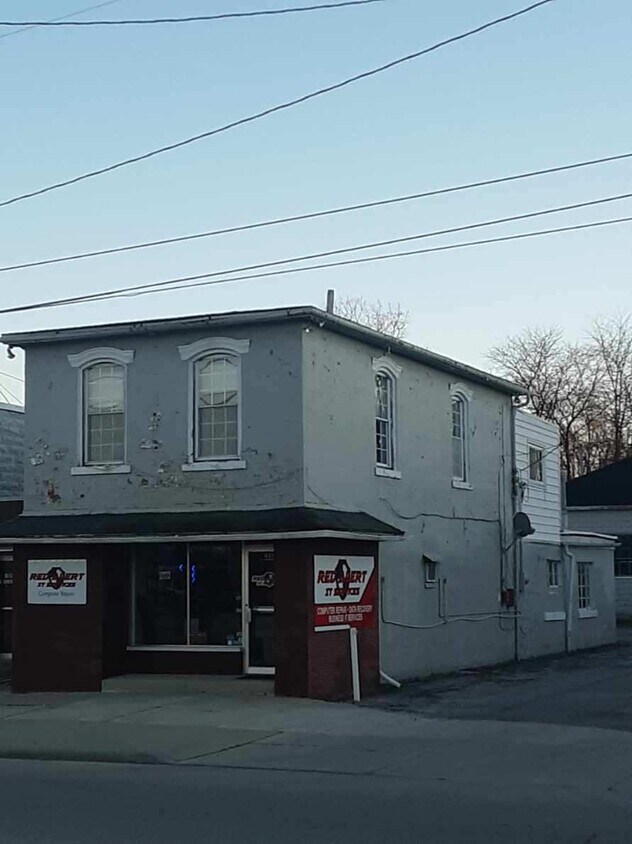 Primary Photo - 437 E Sandusky St