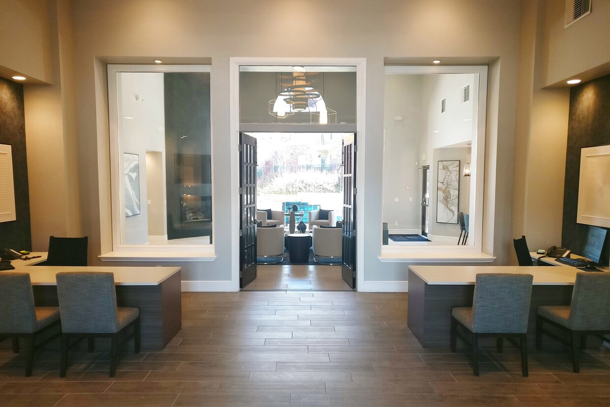 Windsor at Meadow Hills Apartments Aurora, CO