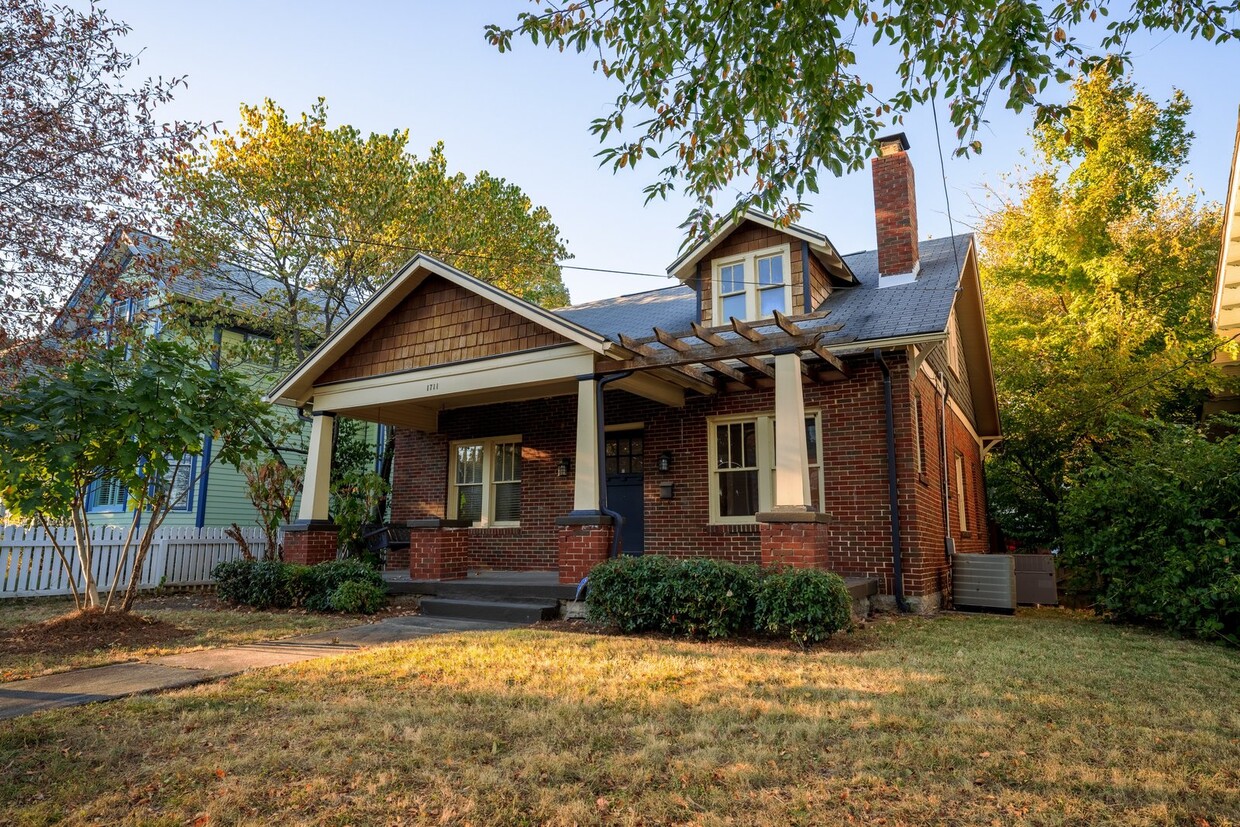Primary Photo - **LEASED** Renovated Historic East Nashvil...