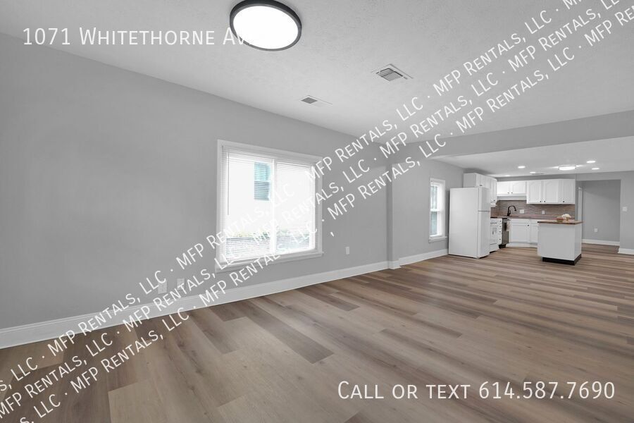Primary Photo - 1071 Whitethorne Ave