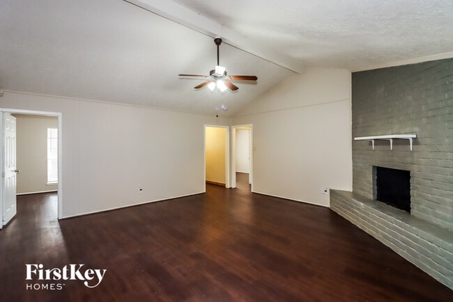 Building Photo - 17538 Bonnie Sean Dr