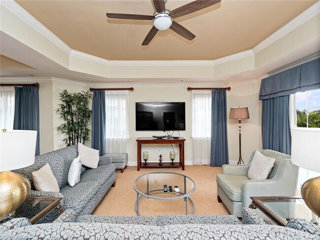 Foto del edificio - 1368 Centre Ct Ridge Dr