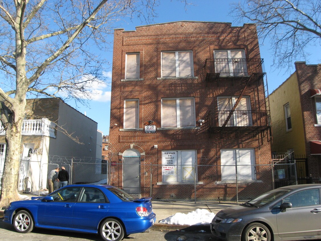 Primary Photo - 1230 Rosedale Ave