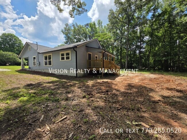 Building Photo - 804 Hwy 27 N