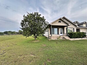Building Photo - 1640 Co Rd 228