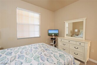 Building Photo - 9601 Spanish Moss Way