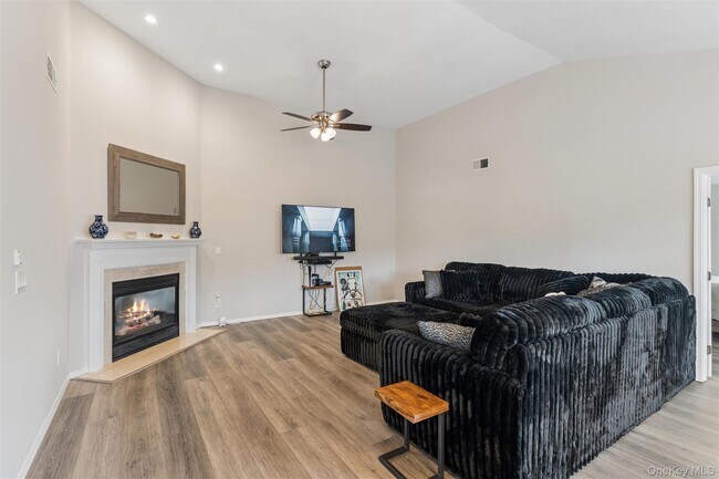 Foto del edificio - 3002 Willow Pond Dr