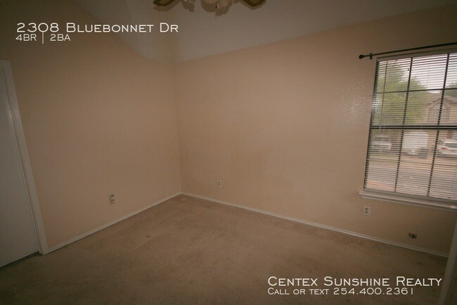 Building Photo - 2308 Bluebonnet Killeen, TX 4 Bed/2 Bath