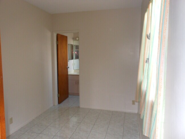 Foto del edificio - 702 9th Ave