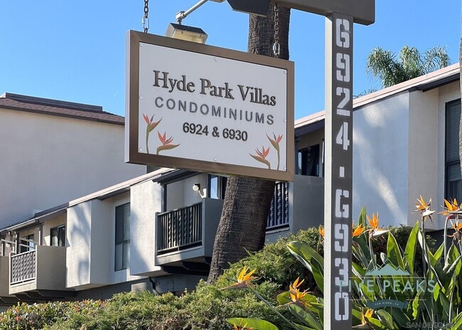 Building Photo - 6924 Hyde Park Dr