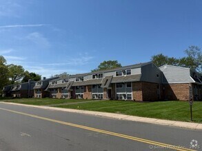 Building Photo - 100 Norton Park Rd