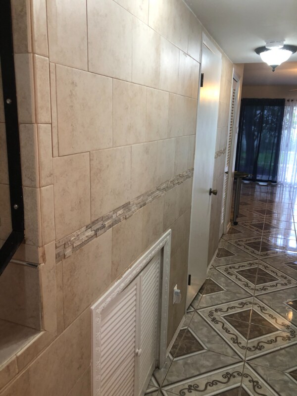 Building Photo - 401 Boca Chica Blvd
