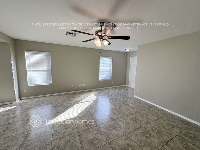 Building Photo - 11360 E Sunland Ave