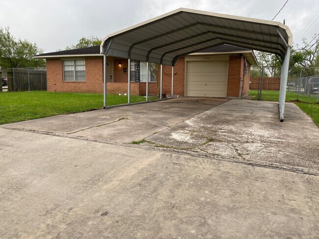 Foto del edificio - 2714 Southmore Ave