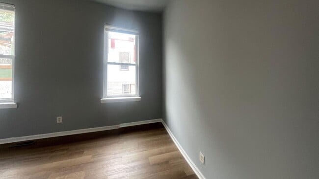 Building Photo - Charming 2-Bed, 1-Bath Home in Philadelphia.