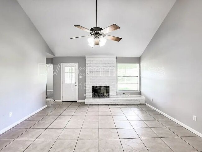 Building Photo - 1204 McDugald Rd
