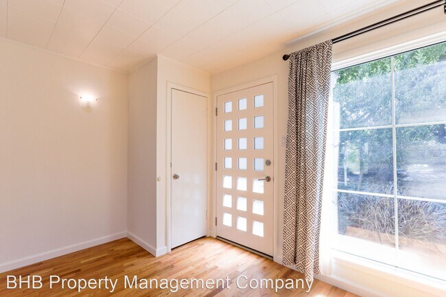 Foto del edificio - 3 br, 2 bath House - 745 Harrison St