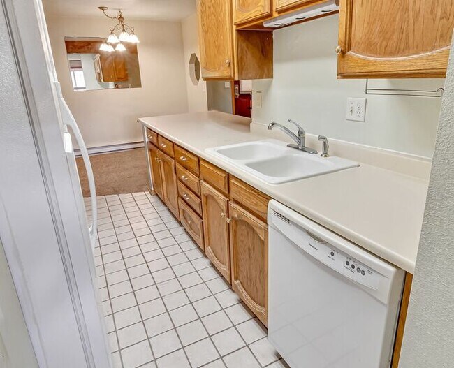 Foto del edificio - Redlands Escape - 2 Bedroom Condo with sunroom!
