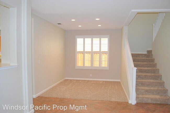 Building Photo - 3 br, 2.5 bath House - 415 Fuchsia Lane