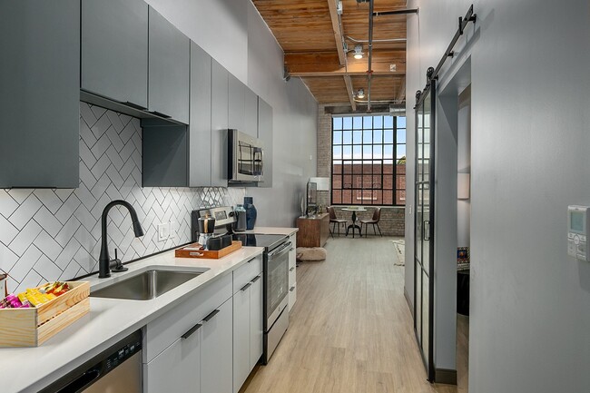 Foto del edificio - Box Board Lofts