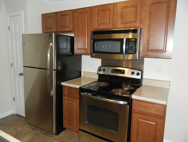 Building Photo - Cimarron Terrace