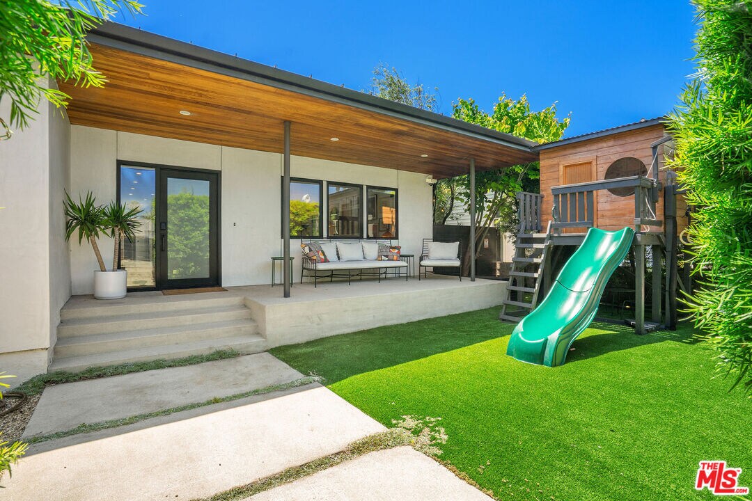 Foto principal - 870 Rose Ave