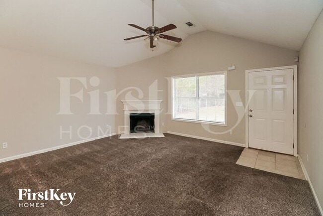 Building Photo - 7620 McGillicuty Dr