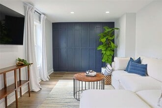 Building Photo - 2184 Skye Isles Pass SE