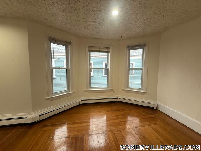 Building Photo - 95 Kidder Ave