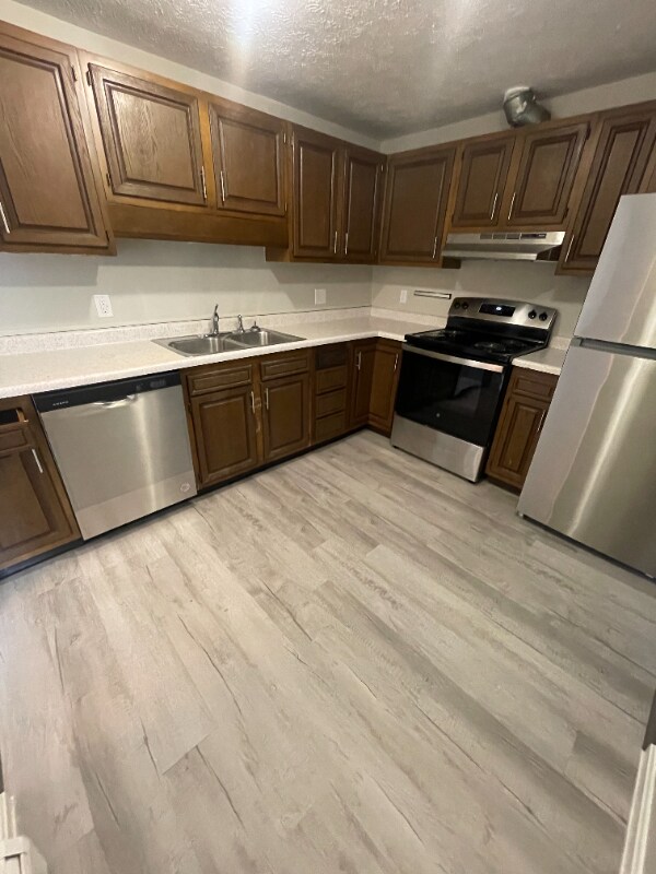 Foto del edificio - 201 Rose Ln St SW