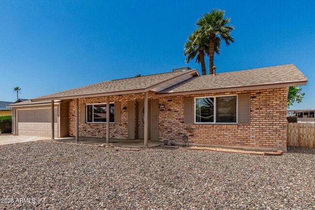 Building Photo - 10216 N 110th Ave