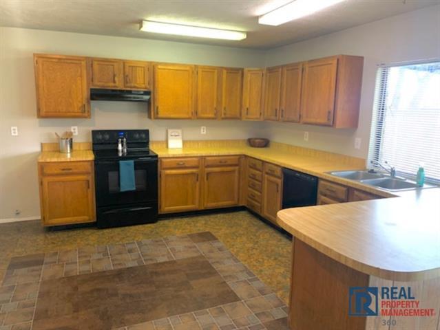 Building Photo - 3824 Hackberry Ln